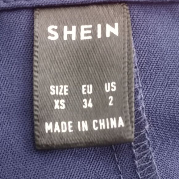 SHEIN NAVY BLUE BUTTON DOWN SHIRT SZ.XS EUC - Picture 4 of 6